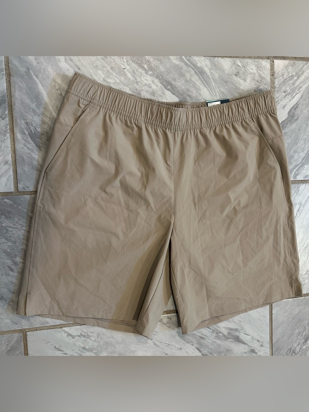 NWT Tek Gear Mens Active Apparel Beige Shorts Size XL